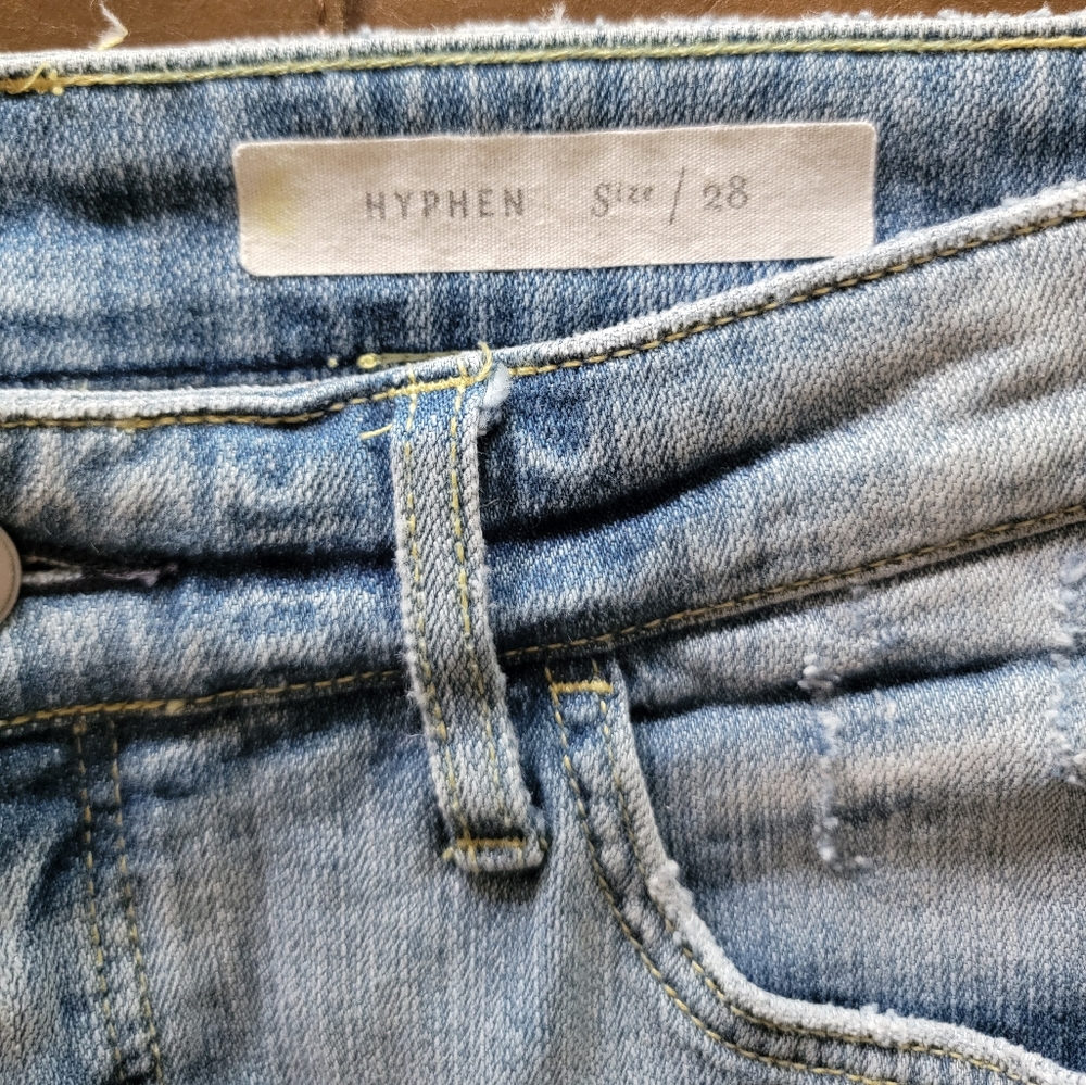 Anthro Pilcro and the Letterpress Cropped Denim Tasseled Print Hem size 28 - Picture 3 of 5